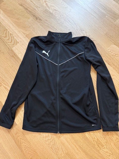 Puma Giacche & Cappotti: Puma Trainingsjacke wie neu Gr.176 – Usato da Wabern venduto da adamovski 1