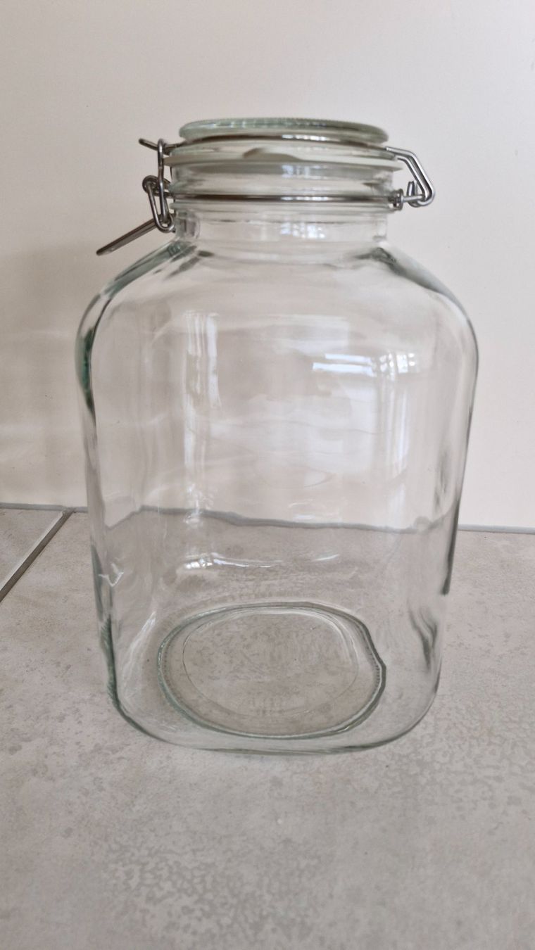 Contenitori & Simili: Grosses Einmachglas mit Bügelverschluss – Usato da Urdorf venduto da Jasmin.lee