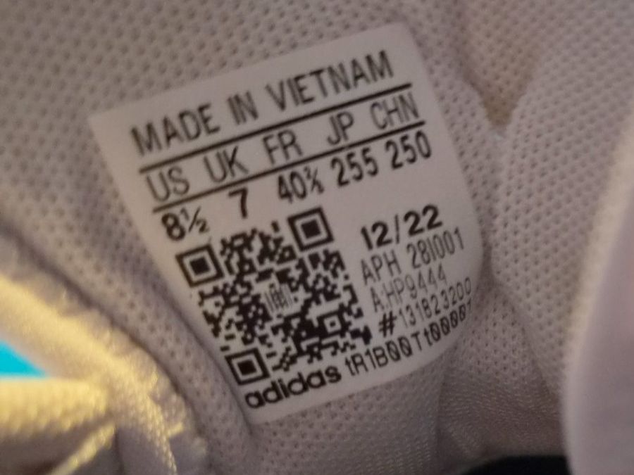 Adidas Scarpe da donna: Adidas Sneakers Grösse 40.5 – Usato da Horgen venduto da Marroni3 1