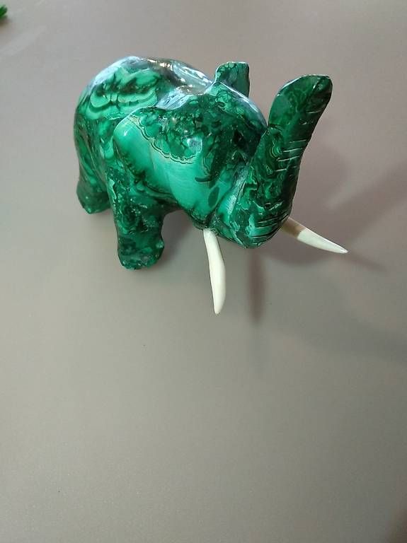 Statuette: Malachitelefant, Edelsteinelefant – Usato da Rebstein venduto da Dom-Grab_83 1