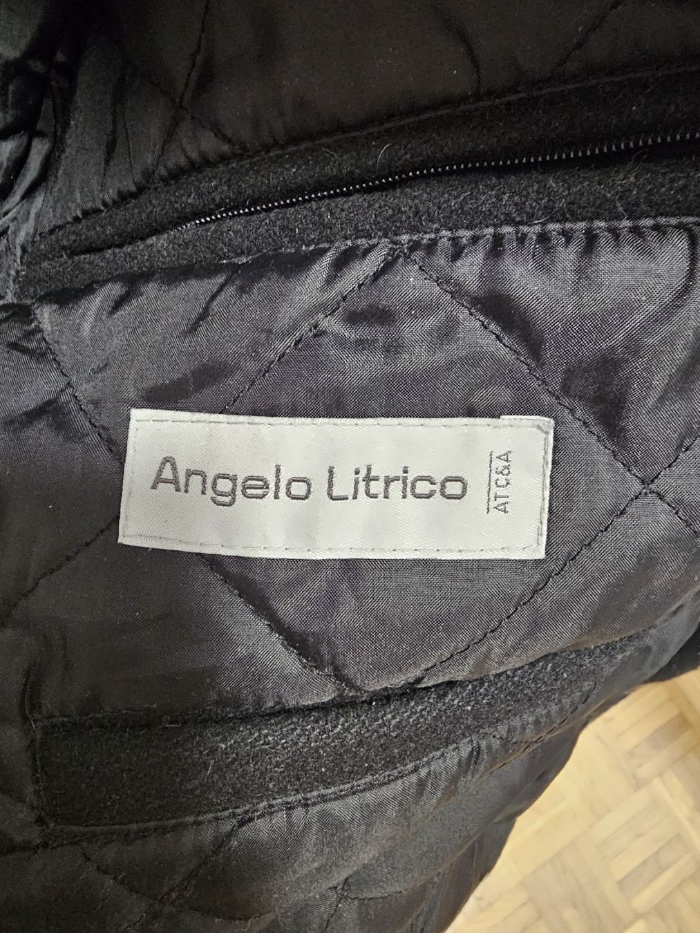Giacche: Black flannel Jacket – Usato da Lugano venduto da FernandoDC 2