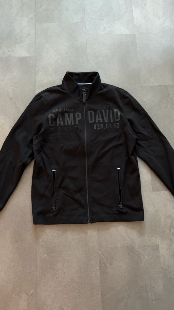 Camp David Jacken: Camp David Trainingsjacke – Neu (gemäss Beschreibung) aus Erlinsbach SO von _stjepi_