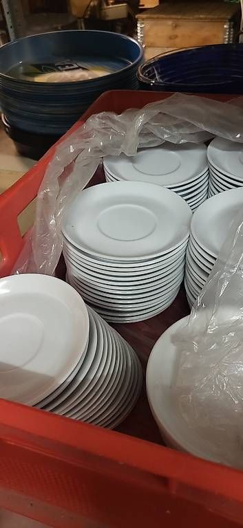 Assiettes: Unterteller Kaffee – D'occasion à Rheineck par inf_kv7d 1