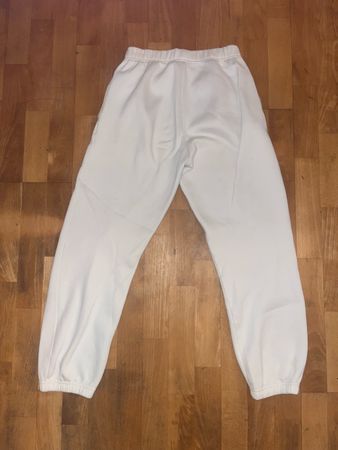 Weisse Jogginghose XS
