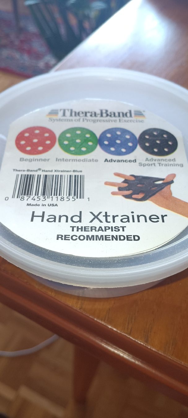 Sonstiges zum Basteln & Handarbeiten: thera band elastique therapeutique – Neu und originalverpackt aus noville von fardusa