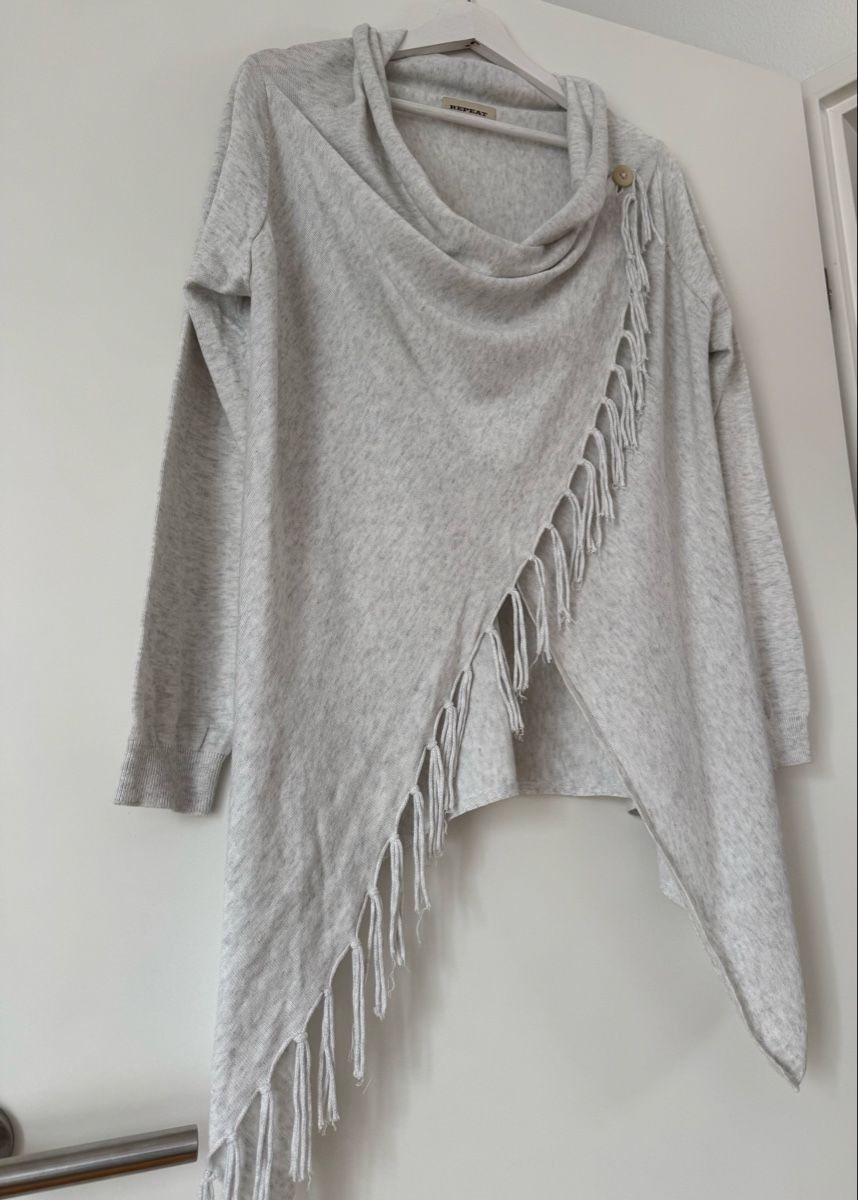 Repeat Maglioni & Felpe: REPEAT Damen Strick Poncho Cardigan Gr. S Hellgrau  – Nuovo (secondo la descrizione) da Flumenthal venduto da SecondLove_CH 2
