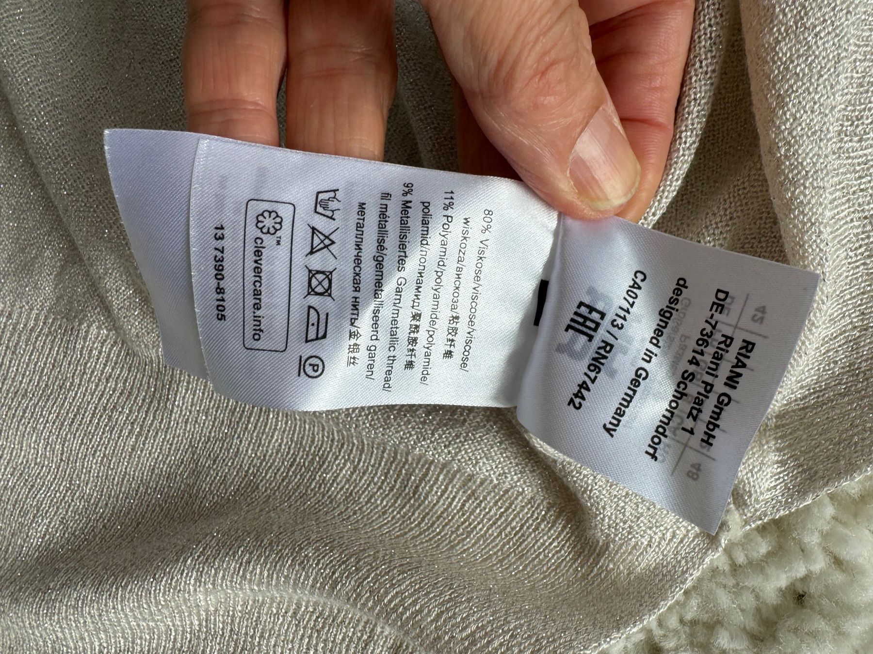 Riani Maglioni & Felpe: RIANI Cruise Collection Pullover Creme Lurex Strick Gr42 NEU – Usato da Zuerich venduto da Moochie 7