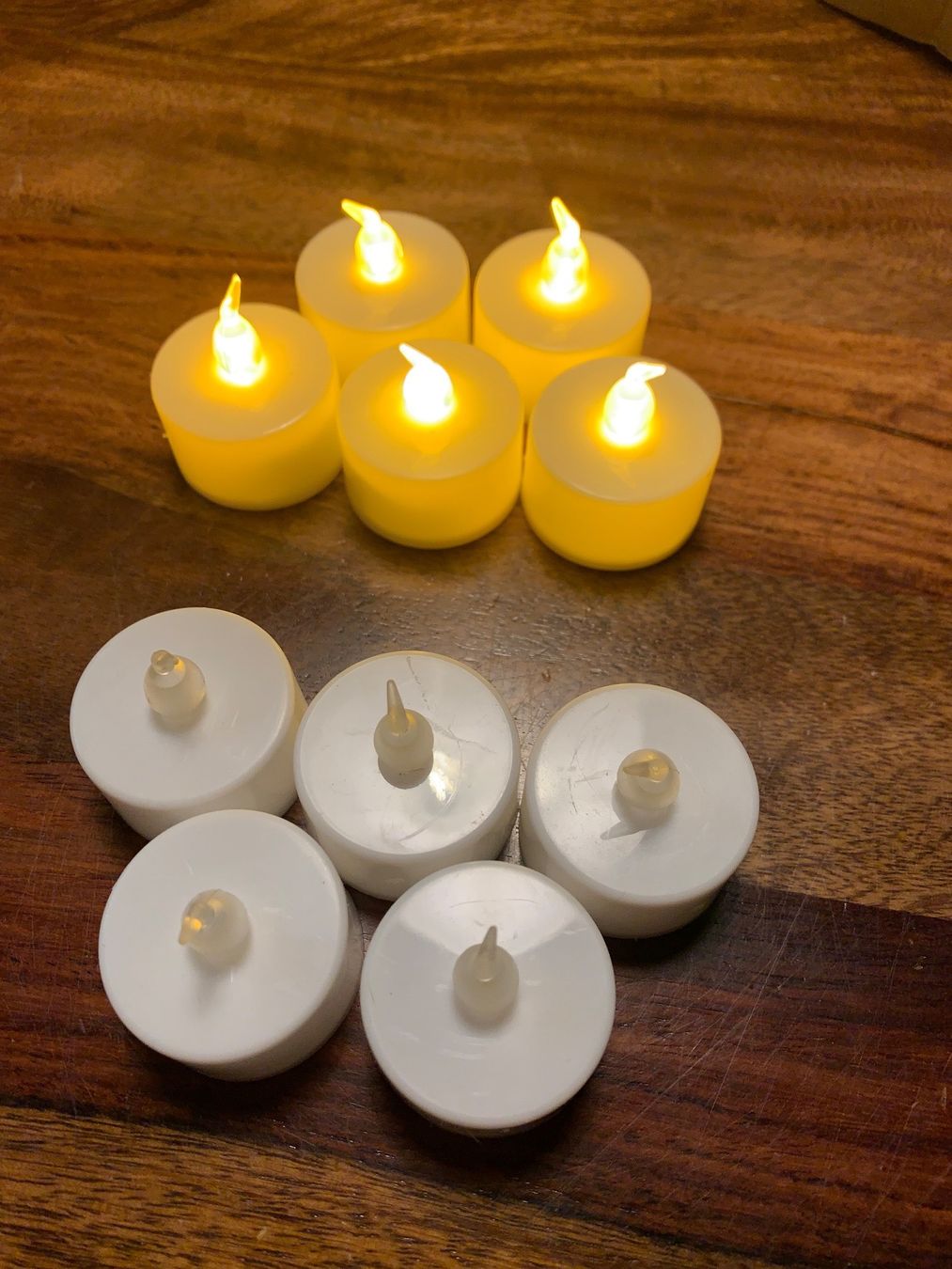 Candele: 10 Kerzen (Teelichter) – Usato da Luzern venduto da Pegasus003