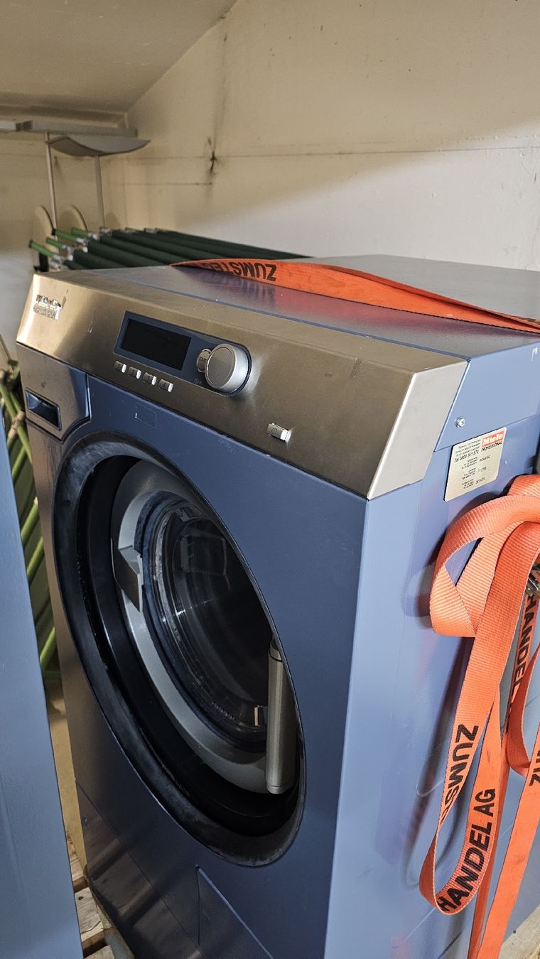 Miele Waschmaschinen: Miele Professional PT 5136 – Gebraucht aus Rheinfelden von Moeoep