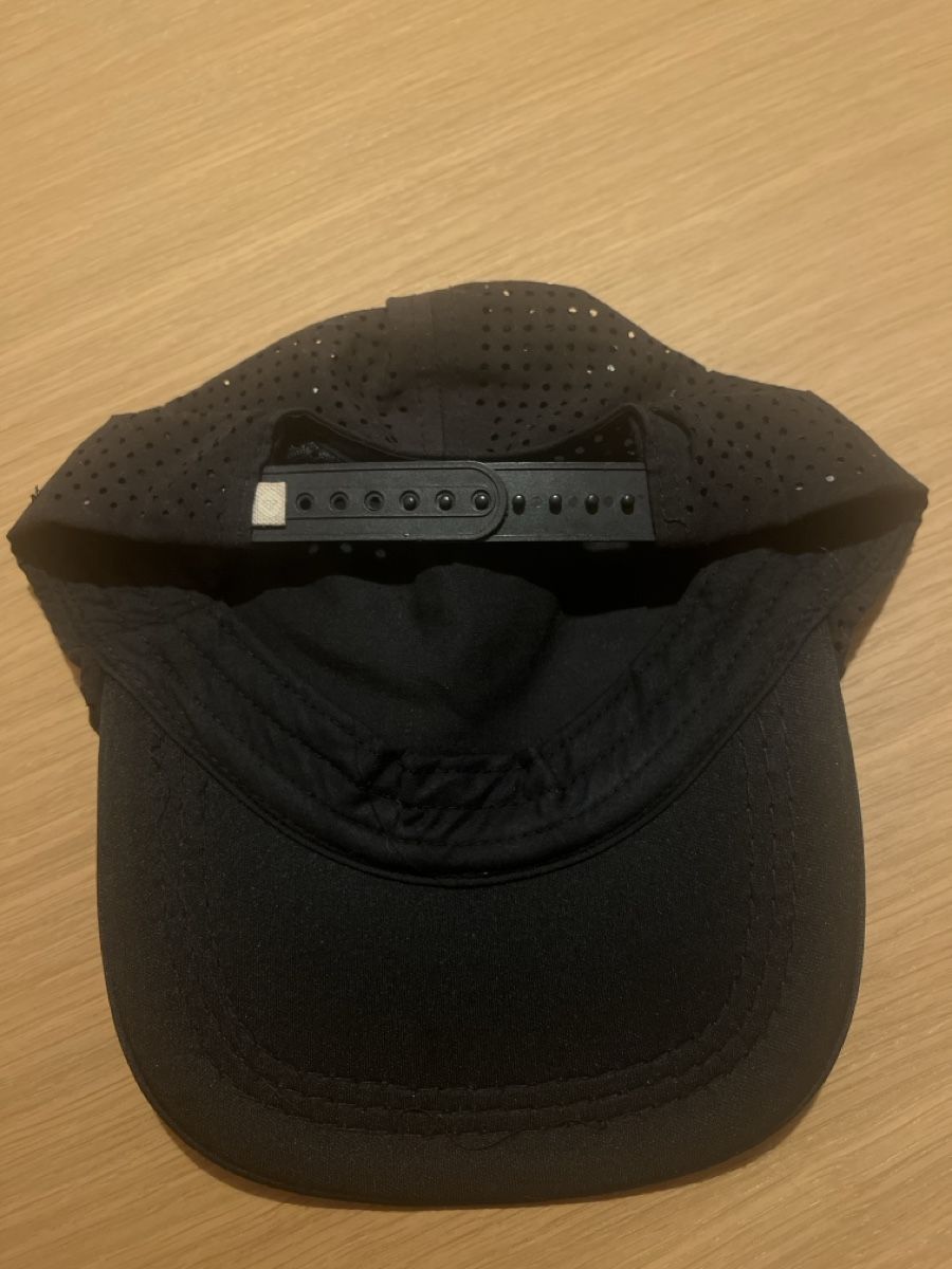 Roxy Hüte, Mützen & Caps: Casquette Roxy noire – Gebraucht aus Bern von LaraTouvet 2
