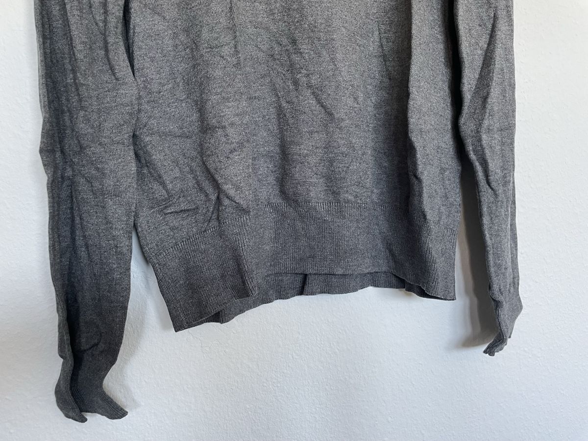 H&M Maglioni & Felpe: Grauer Pullover H&M Grösse S – Usato da Basel venduto da Robyn20 1