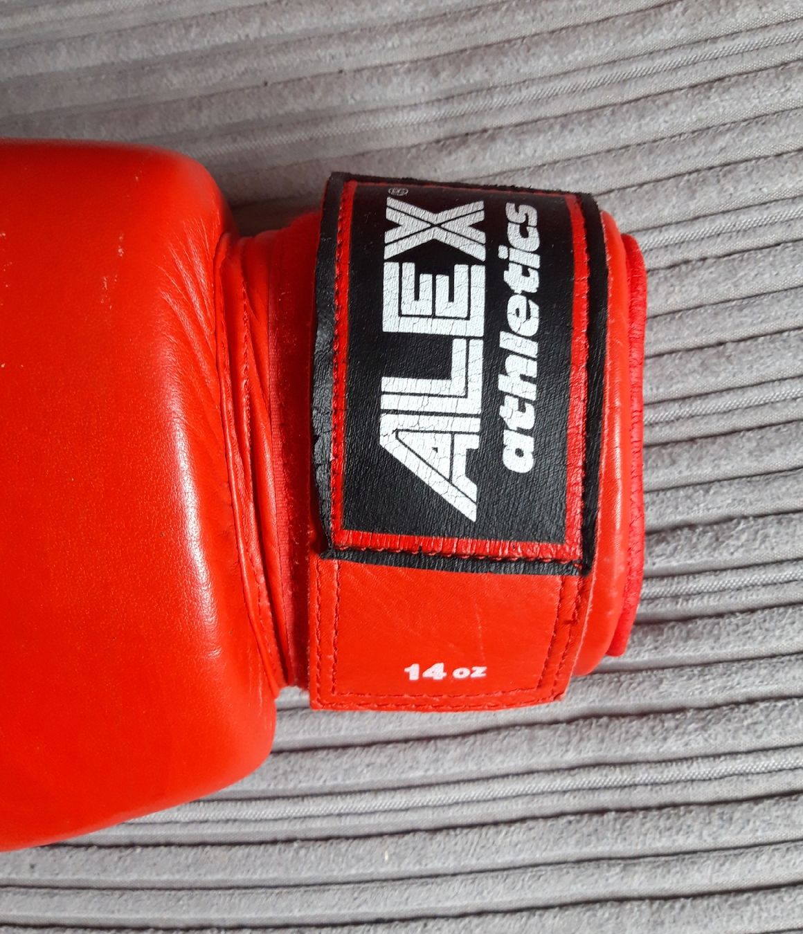 Handschuhe & Handstulpen: Boxhandschuhe 14 oz ALEX athletics – Neu (gemäss Beschreibung) aus Basel von unk_t572 1