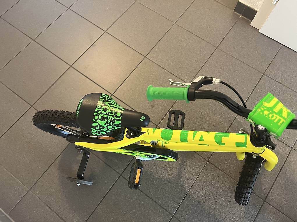 Biciclette: Vélo pour enfants  – Usato da Fribourg venduto da ale_6vrv 1