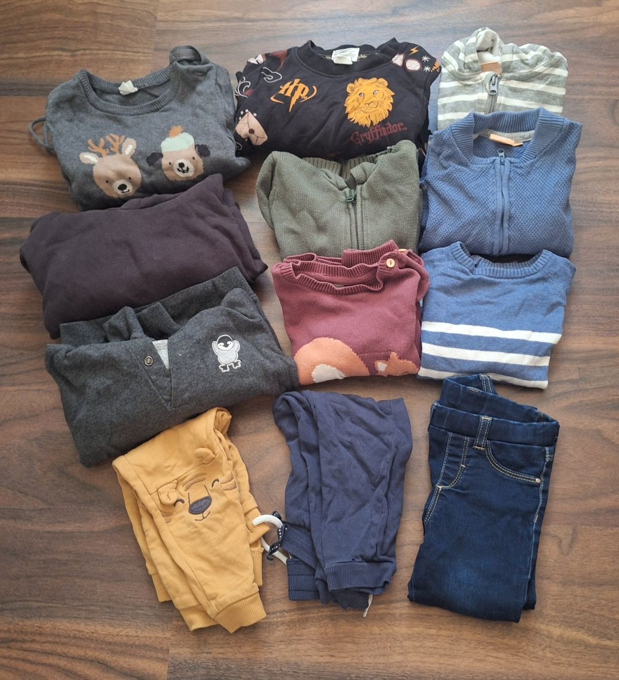 Kleiderpakete & -sets: Kinderkleider Paket Grösse 92 – Gebraucht aus Uster von fofinha-8610