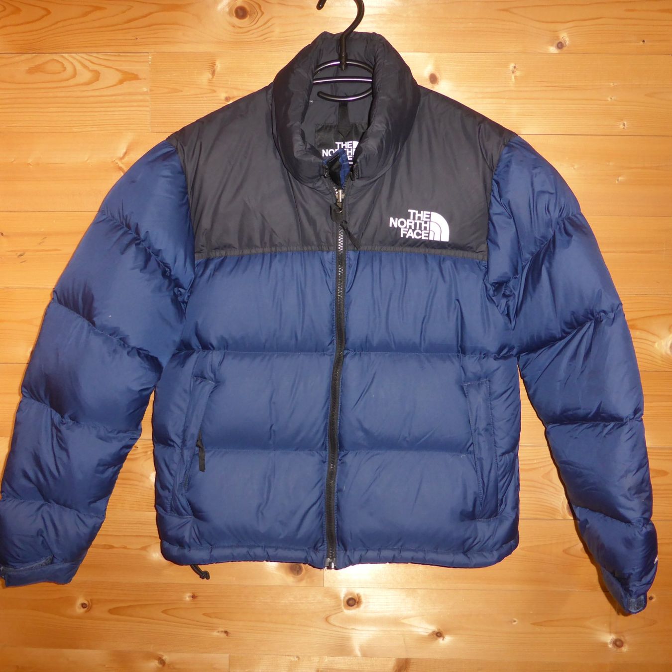 North Face Giacche: Daunenjacke THE NORTH FACE, Gr. M – Usato da St.Gallen venduto da regenbogen5