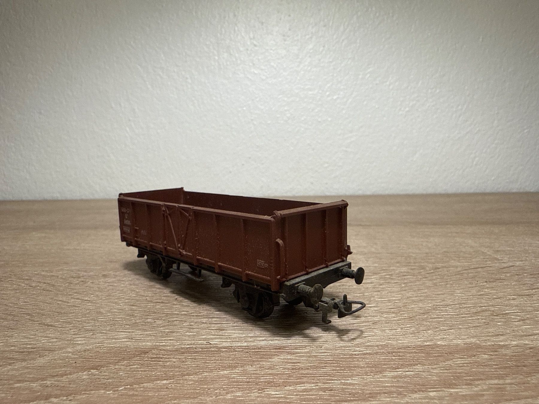 Kleinbahn Modellini di ferrovie: Kleinbahn Güterwagen SBB H0 (78) – Usato da St-Aubin-Sauges venduto da Lo_Go 3