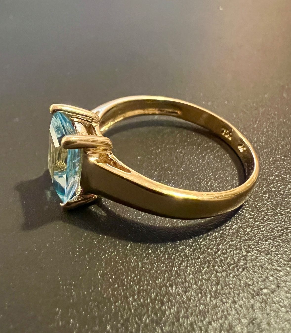 Ringe: Gold-Ring 18 K mit synth. Spinell oder beh. Blautopas – Gebraucht aus Chur von Penting1935 3