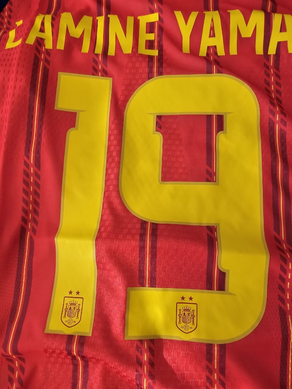 Leibchen & Hosen: Spanien Spielertrikot WM 2026 – Neu (gemäss Beschreibung) aus Rickenbach LU von LichterWelt 4