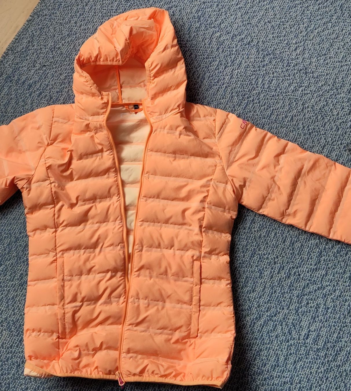 CMP Giacche & Cappotti: CMP Stylish Light Orange Padded Jacket – Usato da Riehen venduto da 2243
