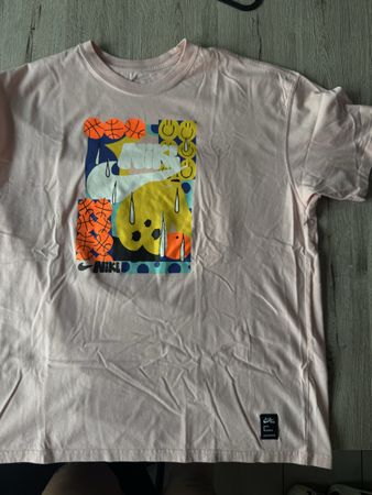 Nike T-Shirt pink