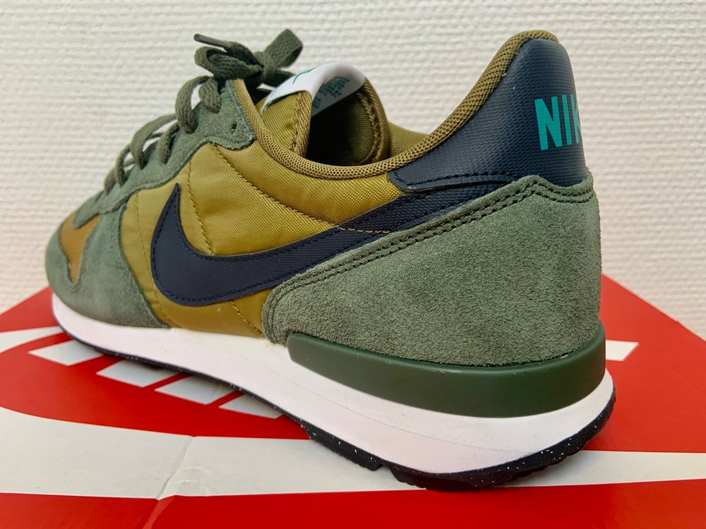 NEU NIKE INTERNATIONALIST 631754302 46 Military Green vortex Comprare su Ricardo