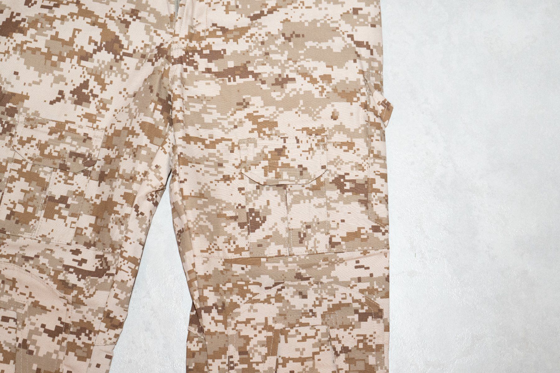 Pantaloni: Militärhose (neu) – Nuovo (secondo la descrizione) da Arni AG venduto da yannick_207 2