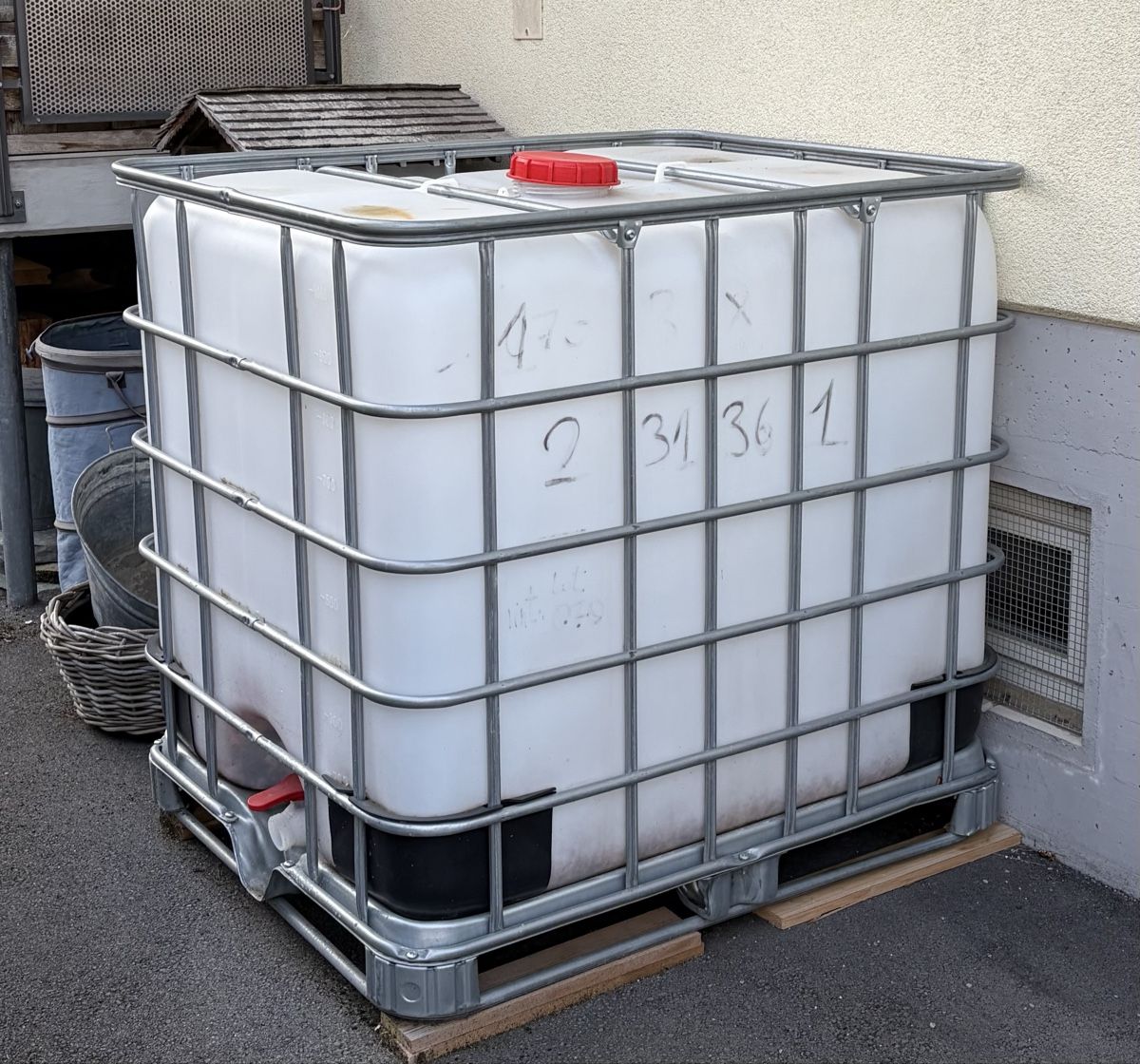 1000l Wassertank In Der Nahe