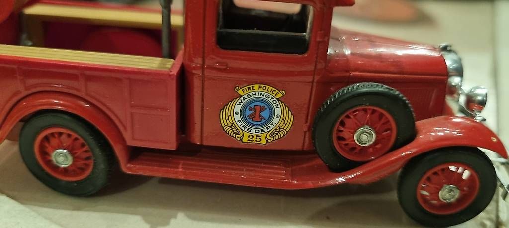 Modellini d'auto: Feuerwehr Ford – Usato da Landquart venduto da Predi91 2
