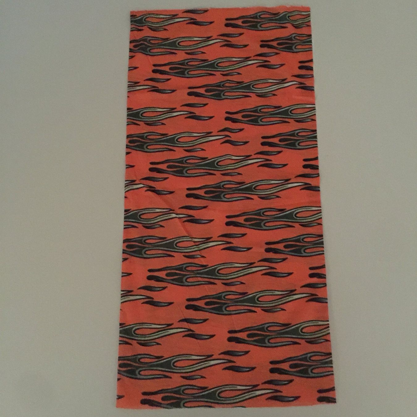 Foulard & Sciarpe: Schlauchtuch Bandana Halstuch – Nuovo e nell'imballaggio originale da St.Gallenkappel venduto da RocknSkull