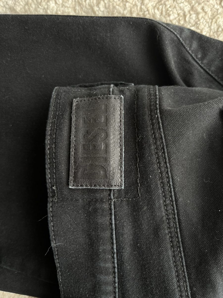 Diesel Jeans: Diesel schwarze Jeanshose Modell Sandy – Usato da Engelburg venduto da ali_jxd7 5