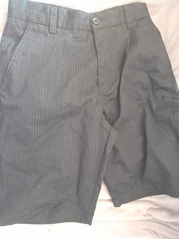 Hosen: 3 Paar kurze Hosen gr. M – Gebraucht aus Ostermundigen von deb1deb1 2