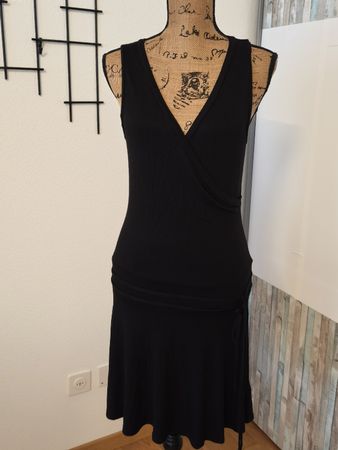 Kleid schwarz Grösse 38 Beach Time Damenwickelkleid