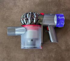 Refresh Dyson V8 Staubsauger sauber, neue Filter