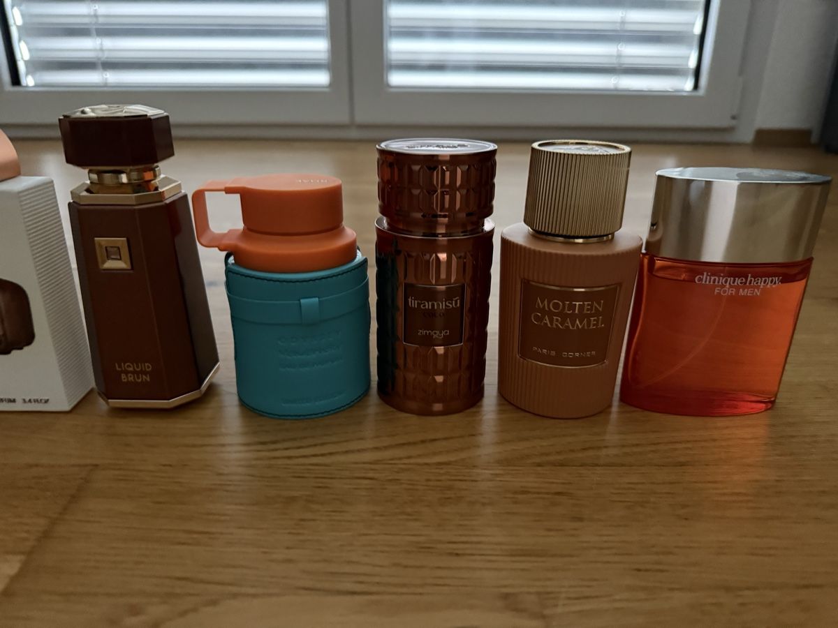 Profumi & Eau de Toilette: 8 Parfumes / 90% Inhalt - SCHNÄPPLI – Nuovo (secondo la descrizione) da Recherswil venduto da Noname1 2