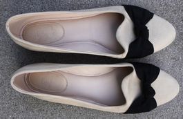 Navyboot Ballerina beige schwarz Gr. 39 Neu