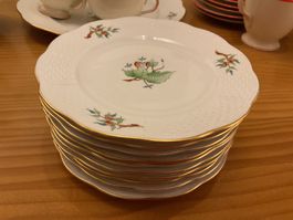10 teiliges Herend Hagebutte Porzellan Teller mit Goldrand