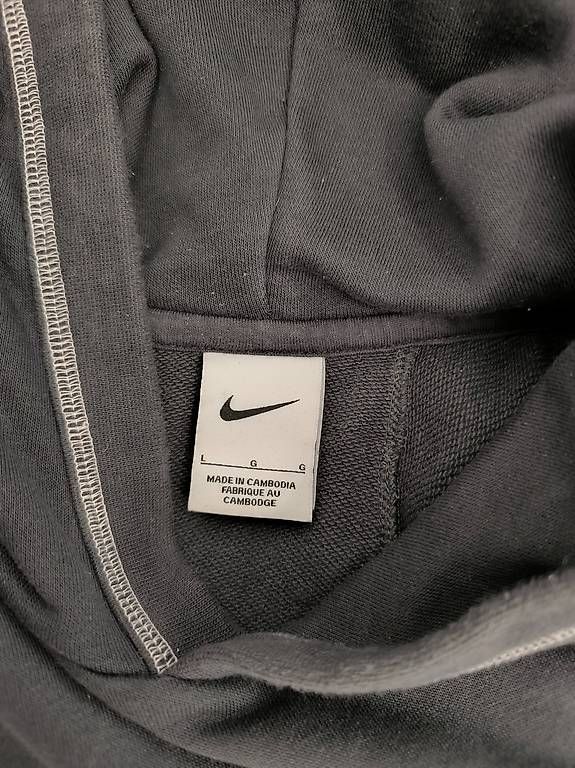 Maglioni & Felpe: Nike Kapuzenpullover Salésienne de Paris - Größe L  – Usato da Pully venduto da vir_58dk 2