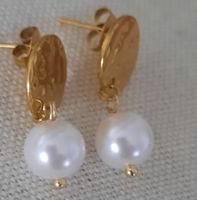Elegante Ohrhänger mit Perlen, goldfarben, neuwertig!