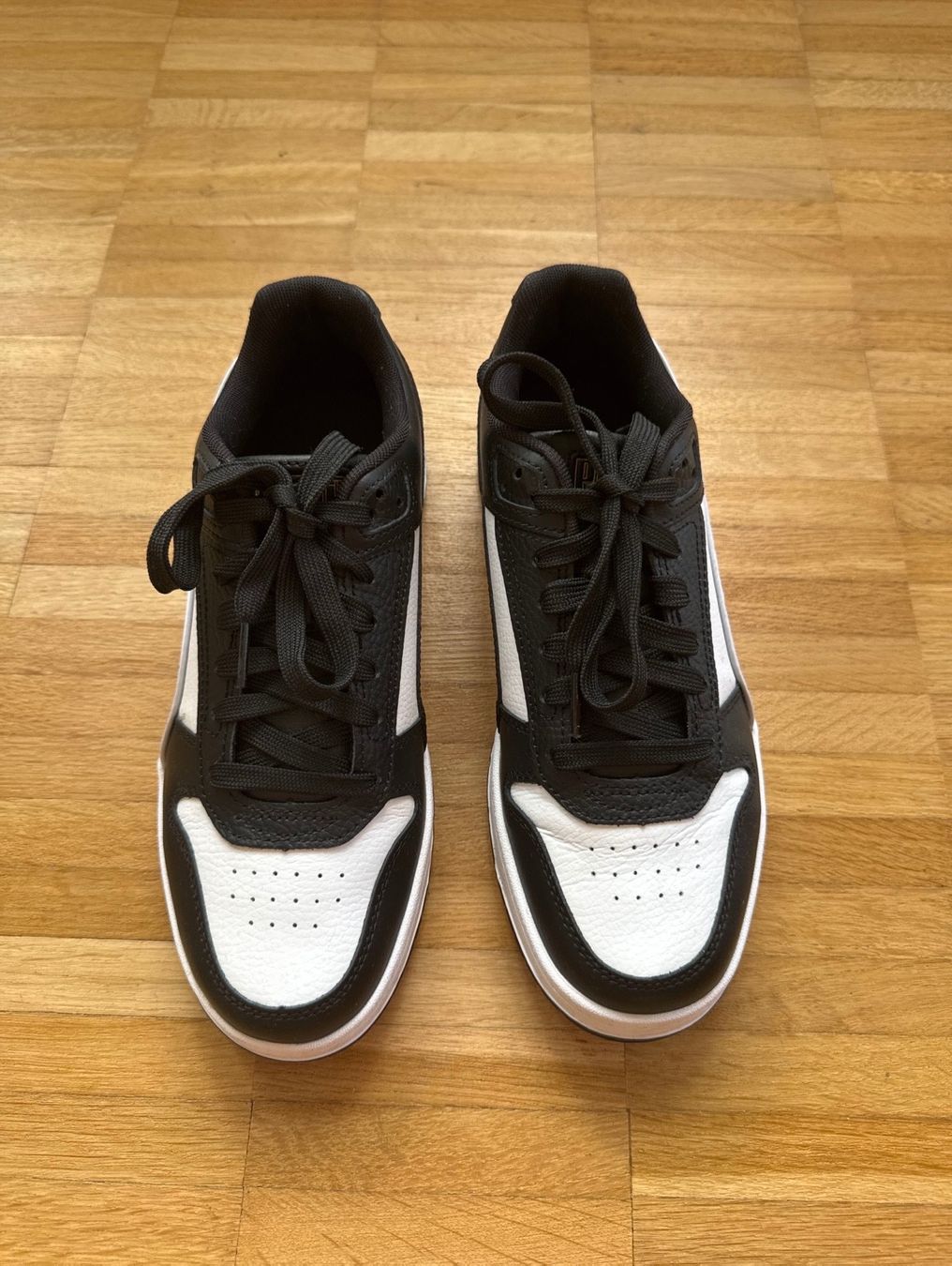 Puma Herrenschuhe: Schwarze Puma Sneaker – Gebraucht aus Zürich von o.gldv