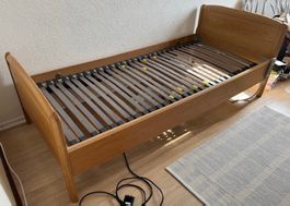 Bett Rahmen elektrisch Lattenrost BICO Swing Flex Gebraucht