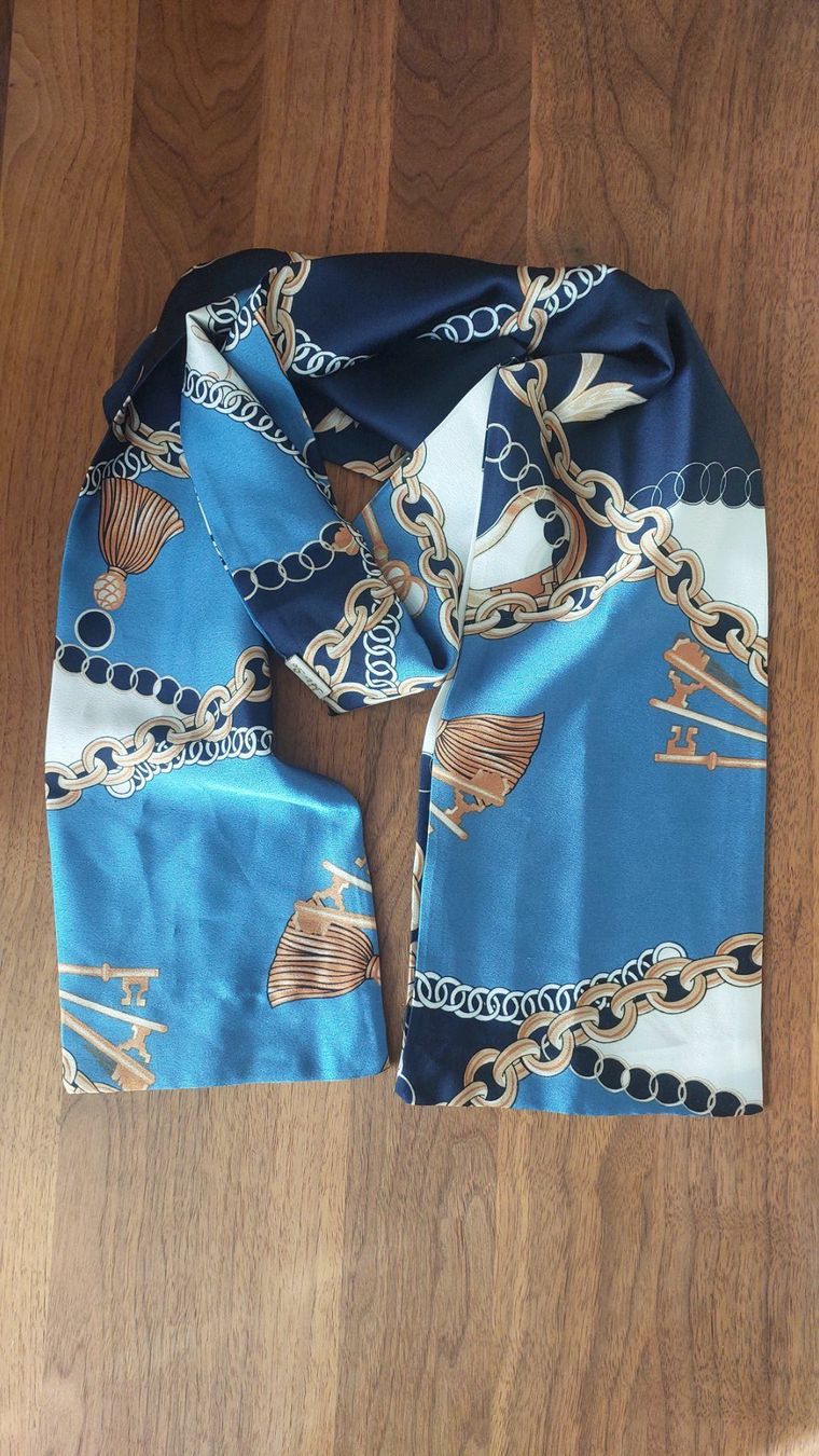 Foulard & Sciarpe: Twilly - Seidenschal - NEU – Nuovo e nell'imballaggio originale da Hittnau venduto da Razorback_1971