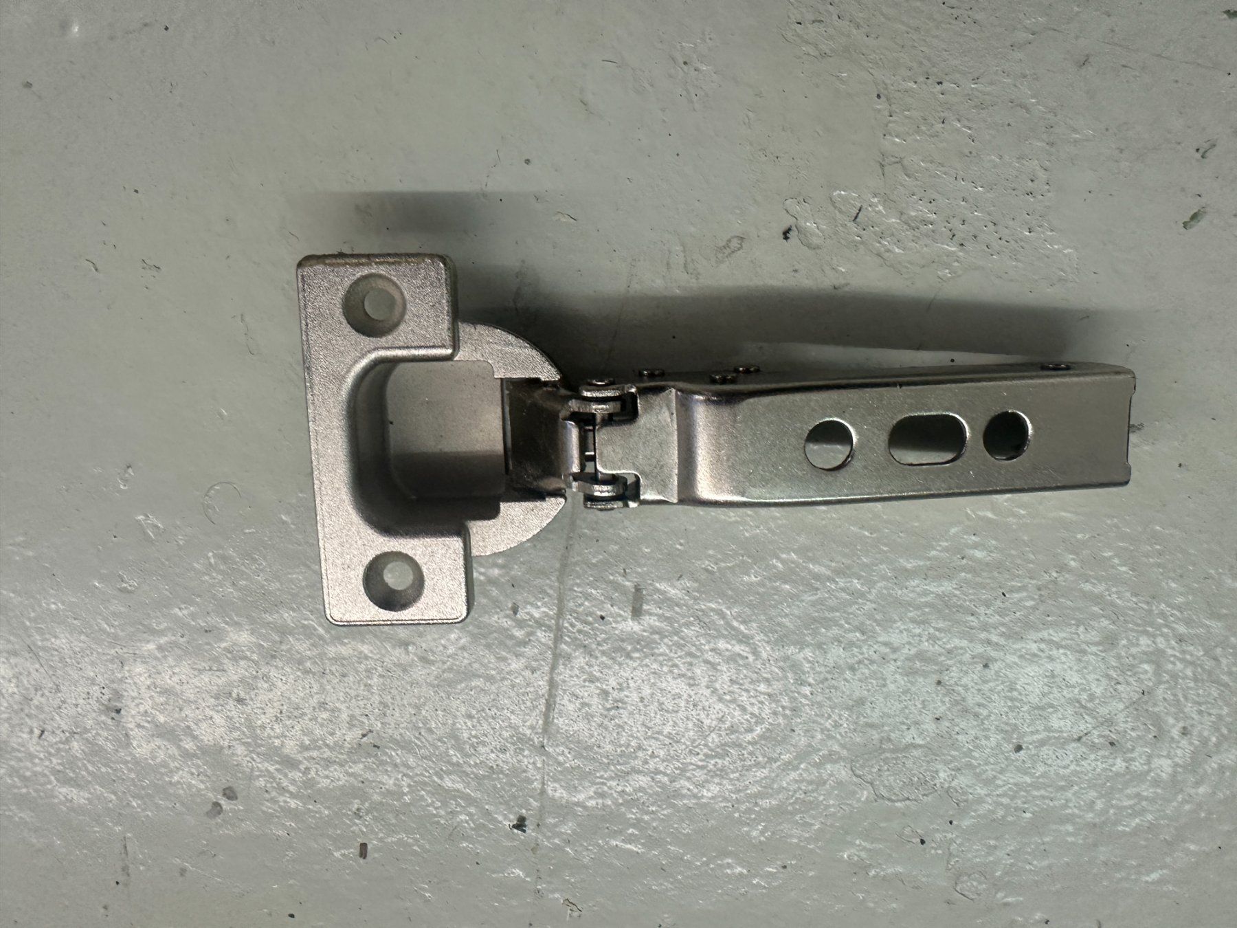 Quincaillerie: Schwerlast Topfband – Neuf (Voir description) à Dürnten par Romira