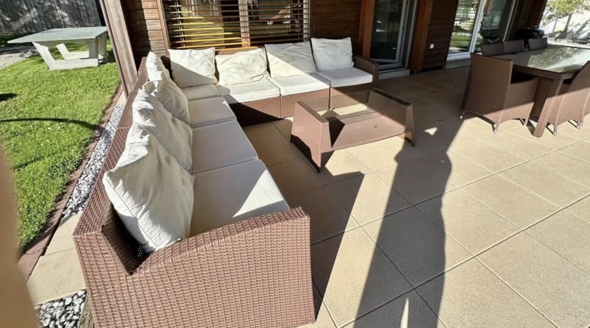Divani: Salon de jardin – Usato da Bouloz venduto da jackdavetpiller79 5
