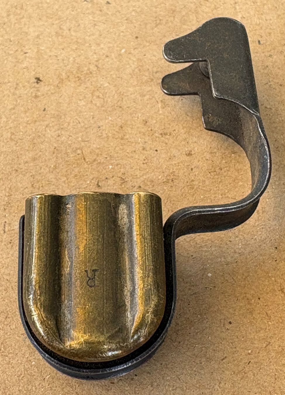 Armée suisse Armes blanches: VINTAGE LAUFSCHUTZDECKEL FÜR K11 ODER K31 – D'occasion à Ostermundigen par wini63 1