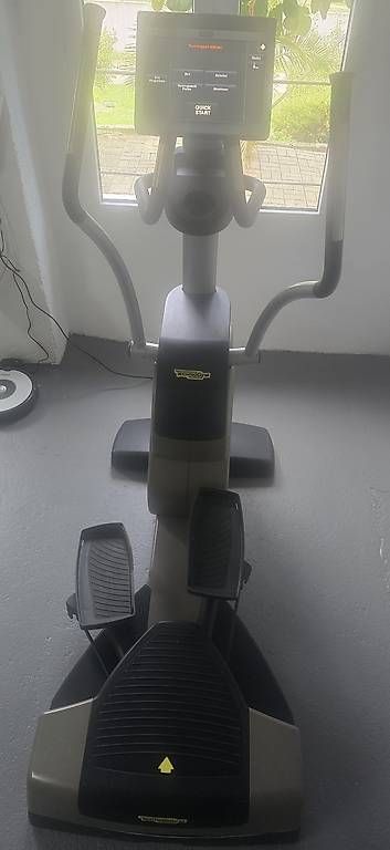 Hometrainer: Technogym Crossover 700 – Usato da Holderbank AG venduto da matthias338 2