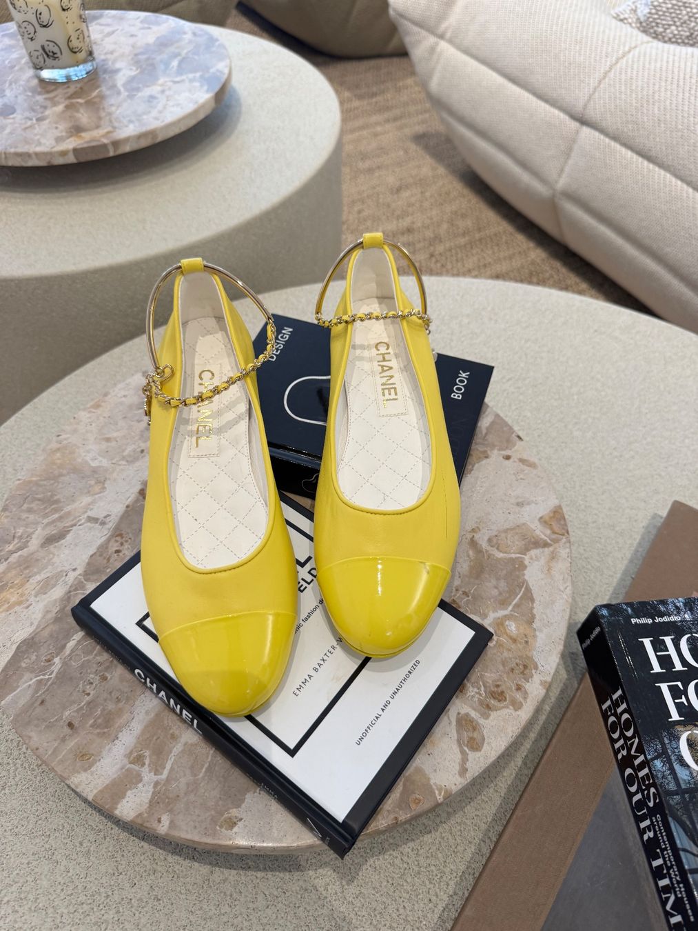 Chanel Scarpe da donna: CHANEL BALLERINAS GELB – Usato da Schwyz venduto da bofb 4