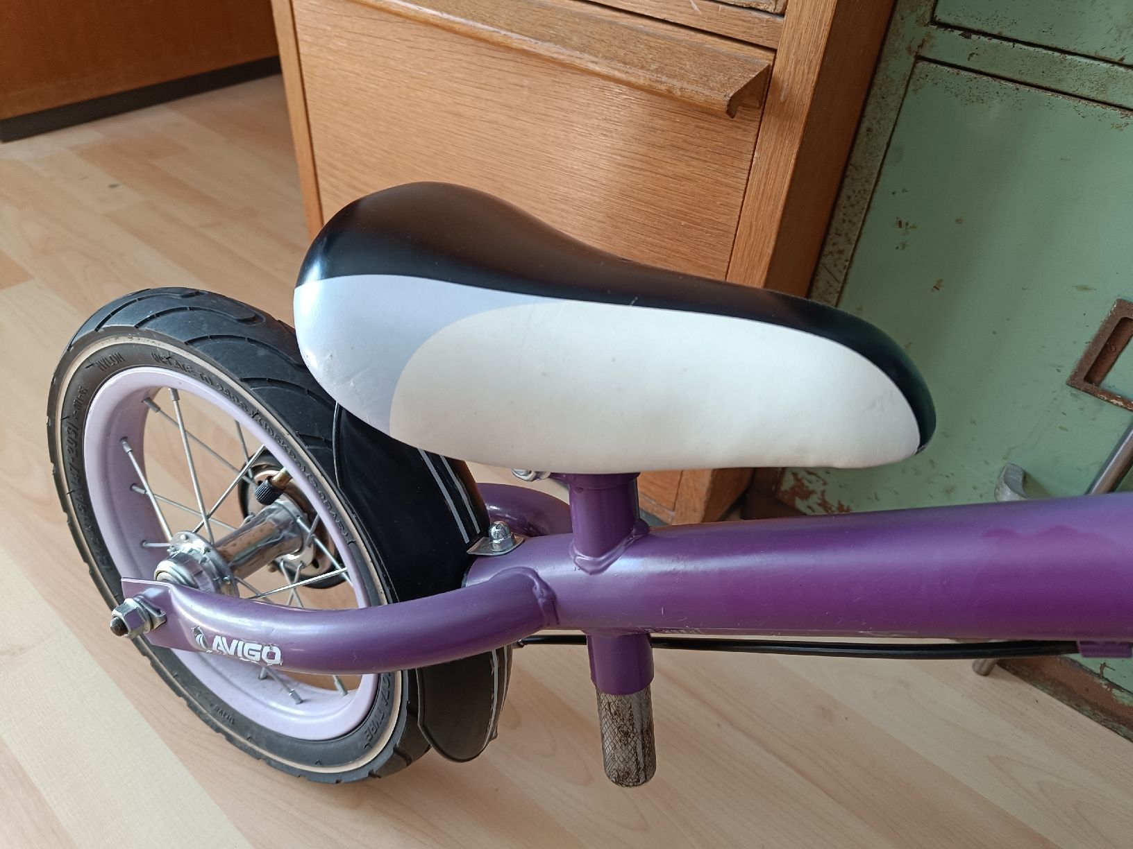 Veicoli per bambini: Kinder Laufrad lila/weiss – Usato da Arbon venduto da zaryberry 1