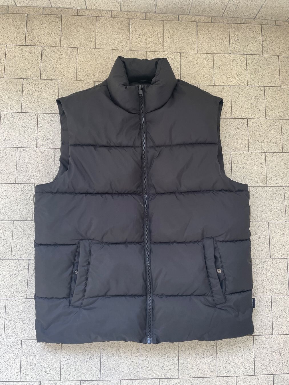 Gilet & Giacche: Puffer Gilet schwarz – Usato da Zürich venduto da Finn_Stillhart