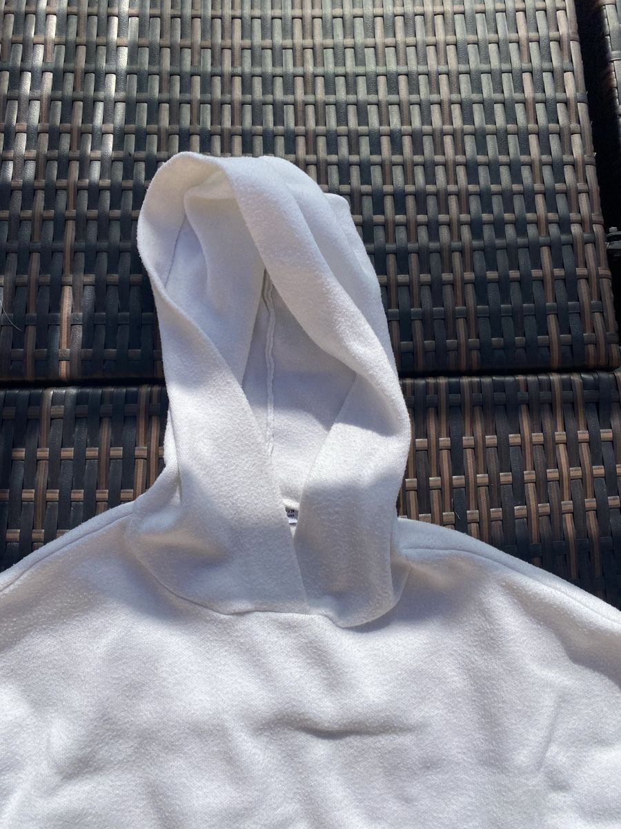 Zara Pullover & Sweatshirts: Sweat-shirt Zara blanc – Gebraucht aus Bevaix von jpfund 1