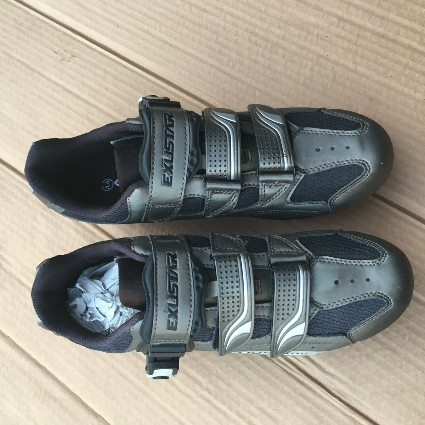 Scarpe da uomo: EXUSTAR Bike-Schuhe, Gr.44, neu – Usato da Diemerswil venduto da Raskolnik